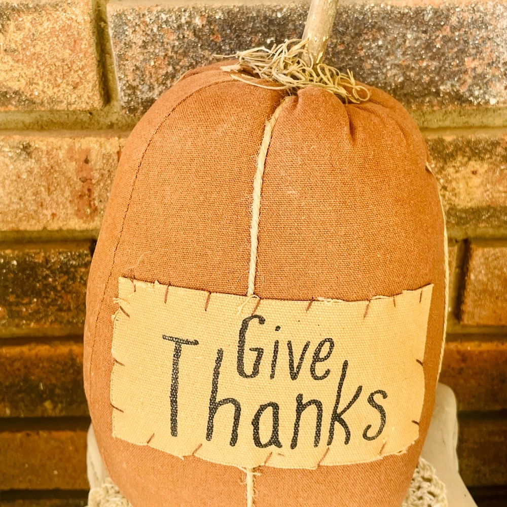 *Give Thanks Pumpkin